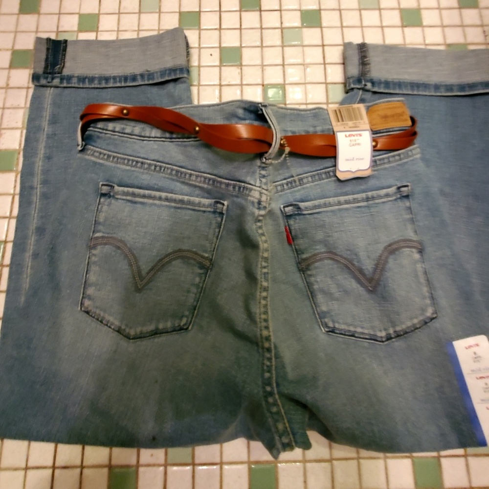 Levi's 515 Midrise Belted Capri Jeans 8 NWT